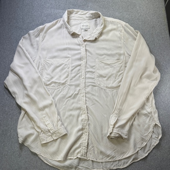 American Eagle Outfitters Tops - Women's American Eagle Cream Button Down Shirt XXL Long Sleeve Casual